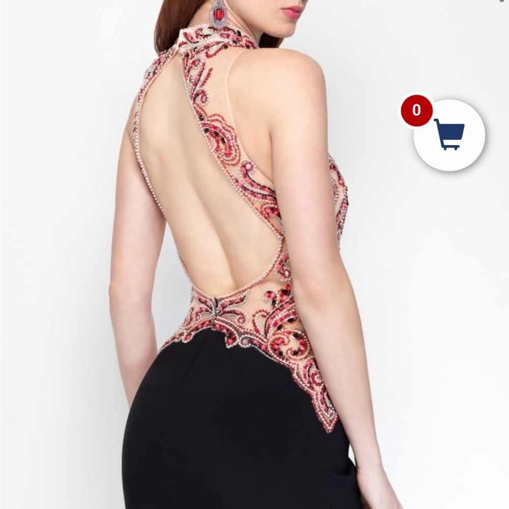 Alyse Paris Stunning Black and Red Embellished Mini Dress. Size 000 . - Picture 4 of 6